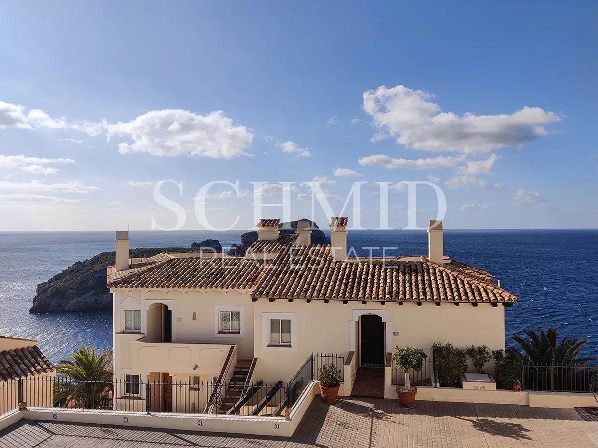 Wohnung in Wohnanlage Bahia de Malgrat in Santa Ponsa im Südwesten von Mallorca mit Meerblick in 1. Meereslinie