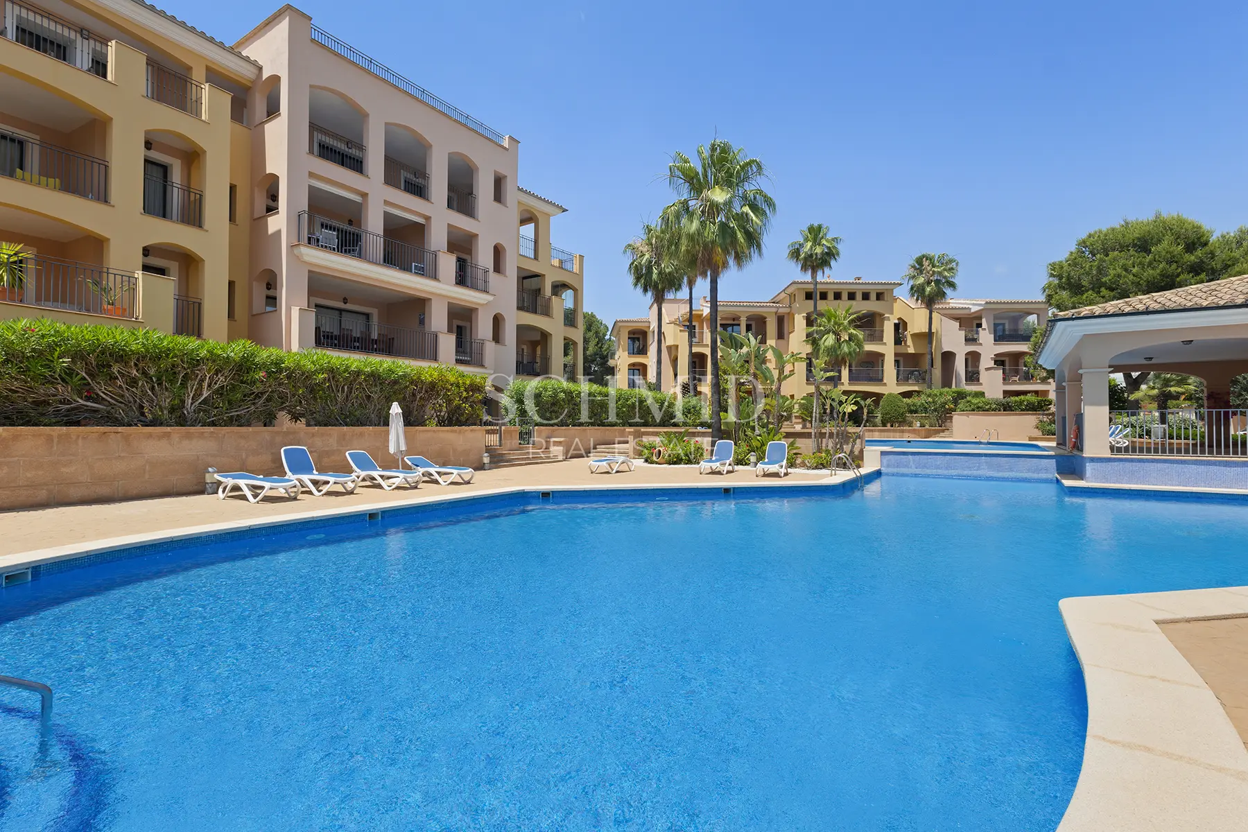 Residencial Ses Penyes Rotges in Nova Santa Ponsa