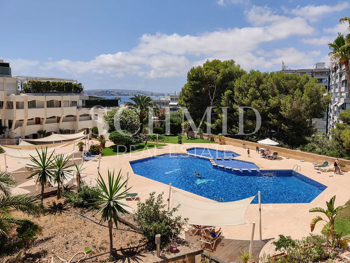 Renovierte Wohnung in Puerto Portals mit Meerblick in Silverpoint