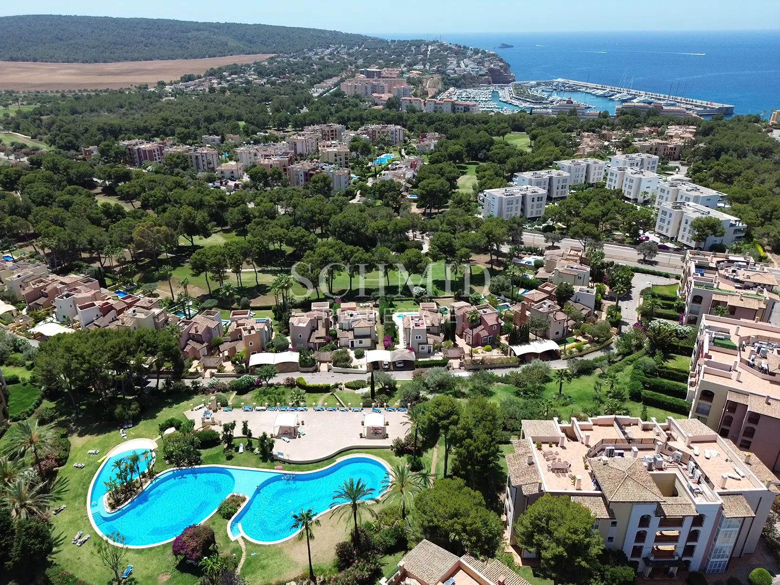 Mediterrane Wohnung mit Garten und Pool in Wohnanlage Ses Penyes Rotges Golf in Santa Ponsa