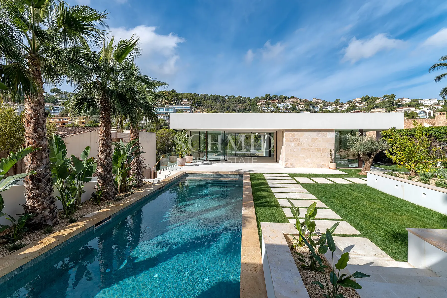Moderne Neubau-Villa in Bendinat