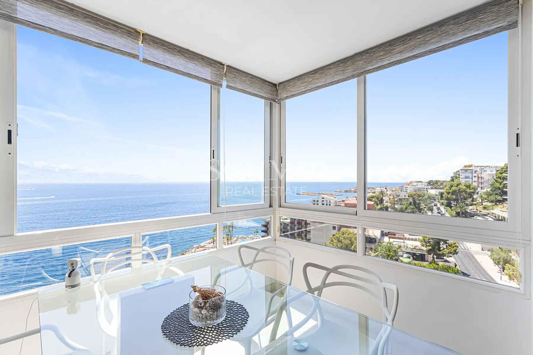 Sea view Apartament in Illetas in Zodiac